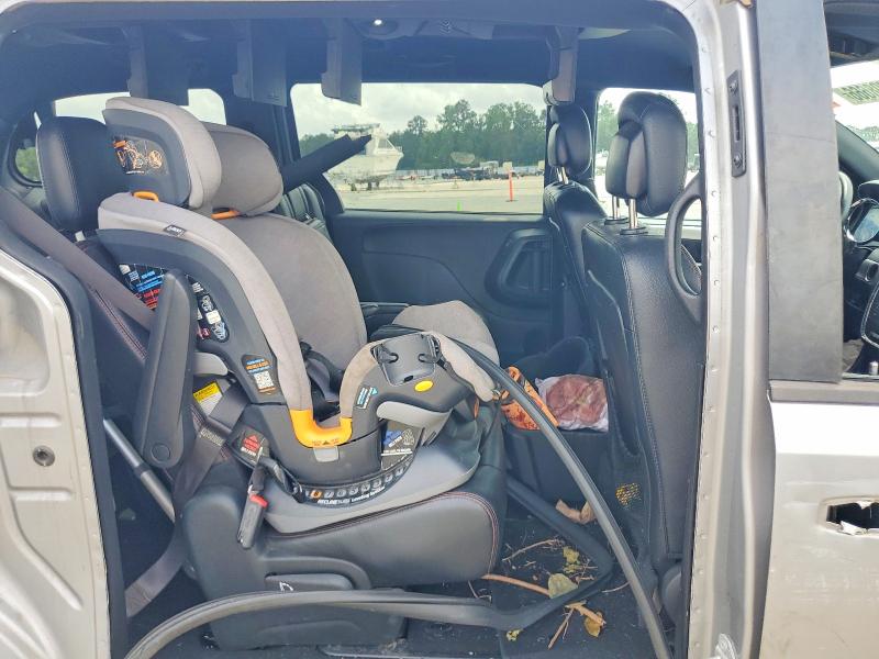 Photo 11 from auction – 2016 DODGE GRAND CARAVAN with VIN 2C4RDGEG4GR329729