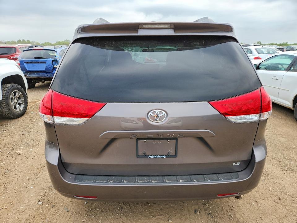 Photo 6 from auction – 2014 TOYOTA SIENNA with VIN 5TDKK3DC9ES429859