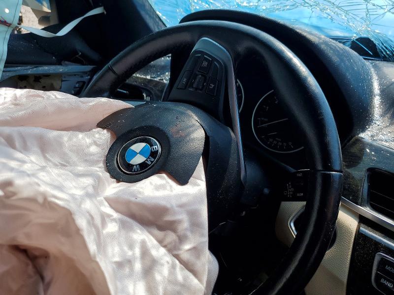 Photo 9 from auction – 2018 BMW X1 with VIN WBXHU7C38J5H41416