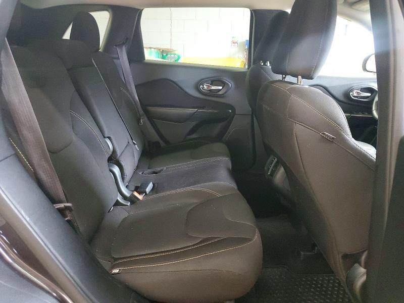 Photo 11 from auction – 2016 JEEP CHEROKEE with VIN 1C4PJMCS5GW205093