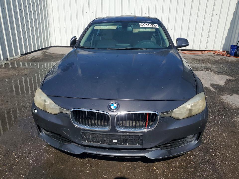 Photo 5 from auction – 2013 BMW 328 with VIN WBA3B5C57DF597742