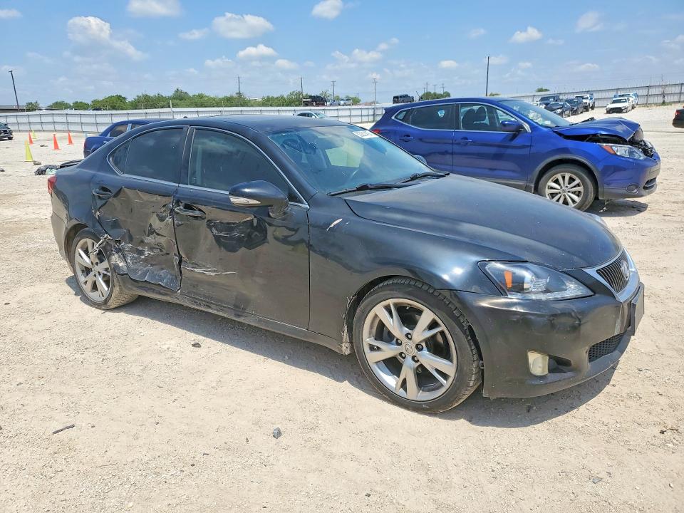 Photo 4 from auction – 2009 LEXUS IS with VIN JTHBK262495087682