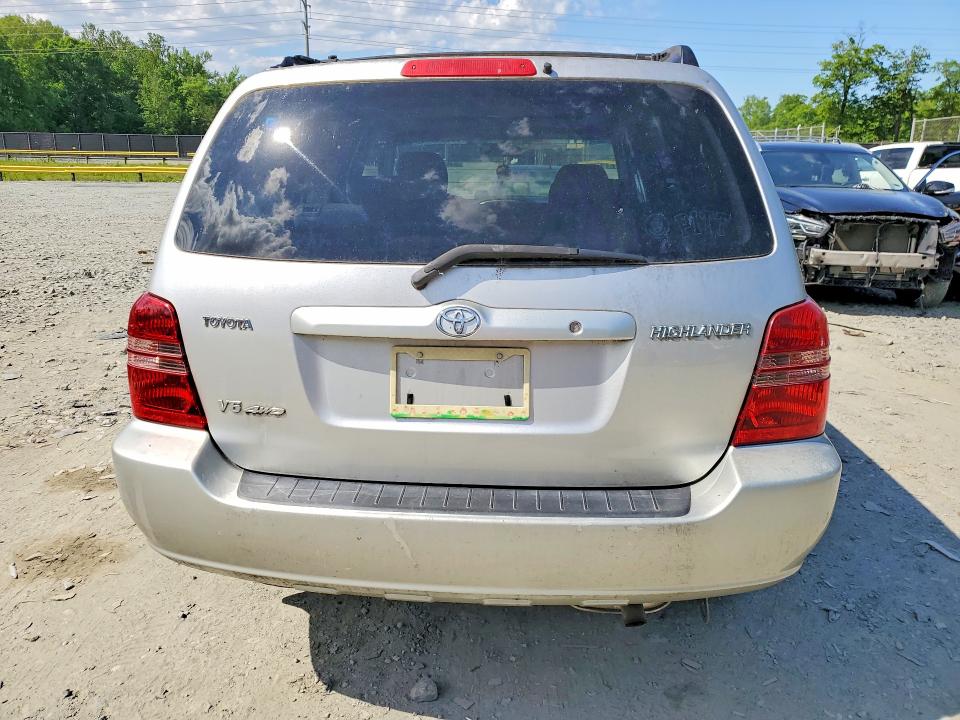 Photo 6 from auction – 2001 TOYOTA HIGHLANDER with VIN JTEHF21AX10040121