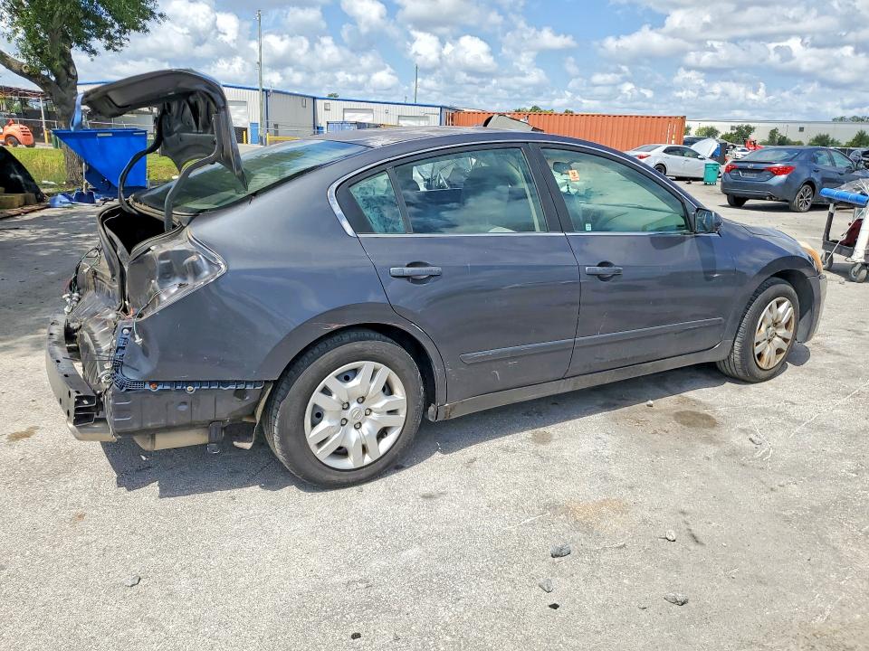 Photo 3 from auction – 2012 NISSAN ALTIMA with VIN 1N4AL2AP8CN574572