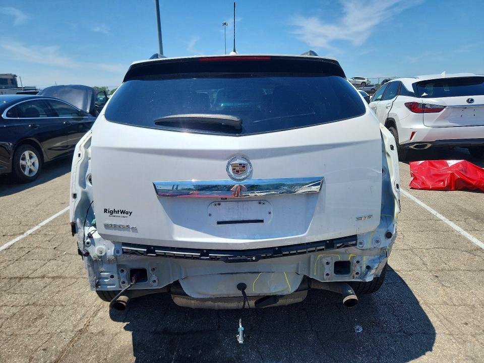 Photo 6 from auction – 2016 CADILLAC SRX with VIN 3GYFNEE31GS508213