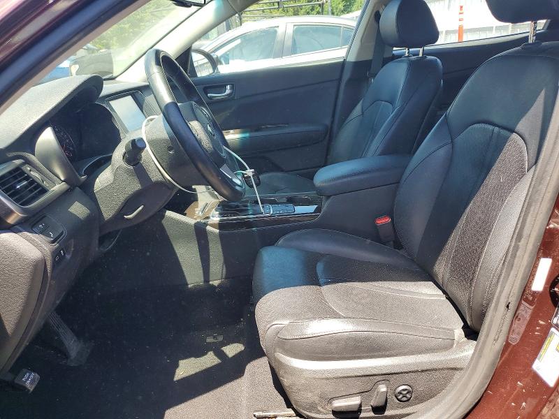 Photo 7 from auction – 2017 KIA OPTIMA with VIN 5XXGU4L37HG150634