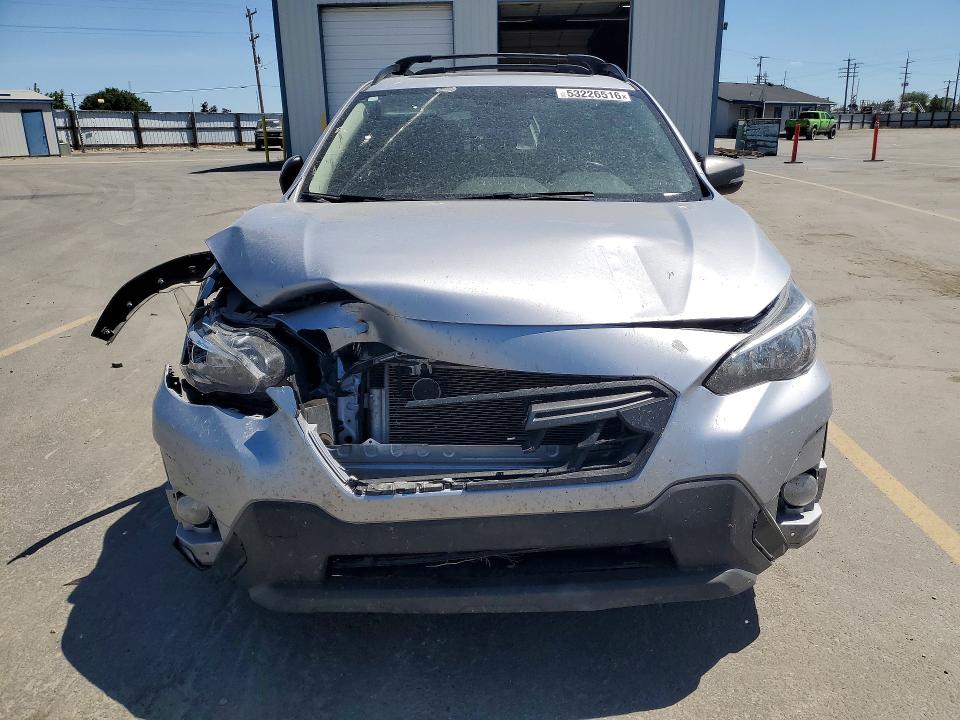 Photo 5 from auction – 2022 SUBARU CROSSTREK with VIN JF2GTHSC6NH210673