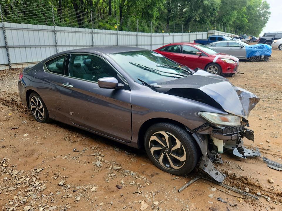 Снимка 4 от търг – 2016 HONDA ACCORD с VIN 1HGCT1B36GA007512