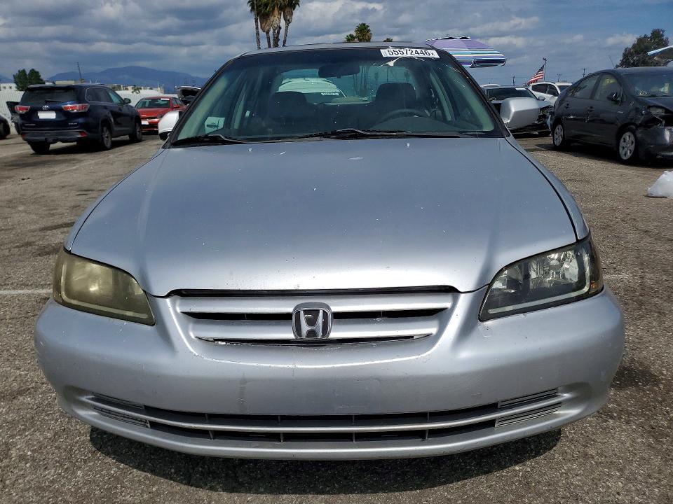 Photo 5 from auction – 2002 HONDA ACCORD with VIN 1HGCG16552A007042