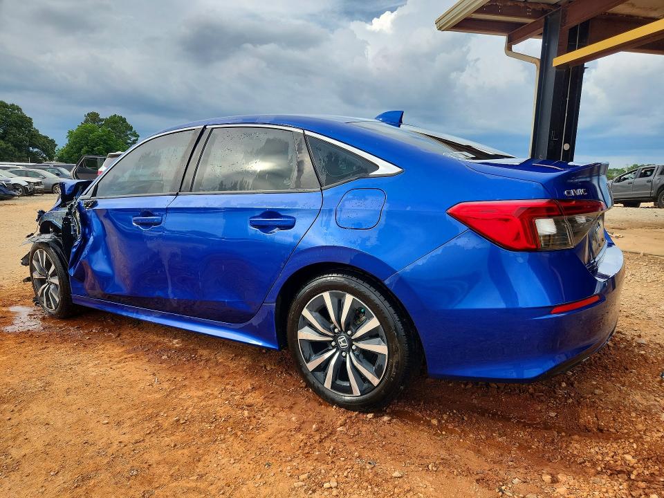 Photo 2 from auction – 2022 HONDA CIVIC with VIN 2HGFE1F72NH310385