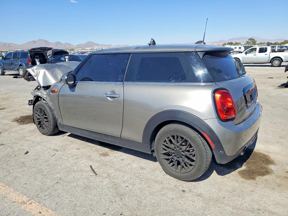 Photo 2 from auction – 2018 MINI COOPER with VIN WMWXP5C59J2G62616