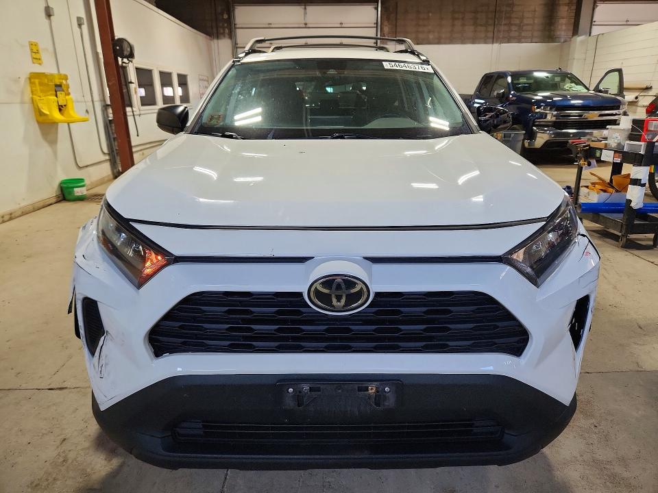 Photo 5 from auction – 2019 TOYOTA RAV4 with VIN 2T3F1RFVXKW029115