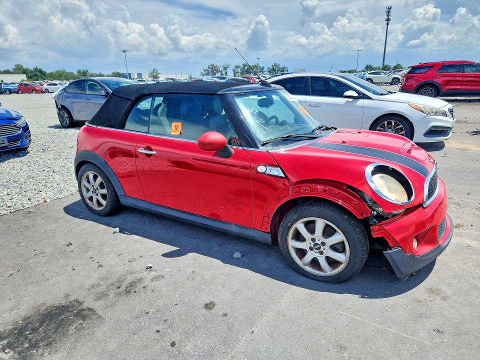 Photo 4 from auction – 2010 MINI COOPER with VIN WMWMS3C51ATY08889