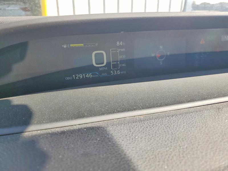 Photo 9 from auction – 2017 TOYOTA PRIUS with VIN JTDKARFU4H3049569