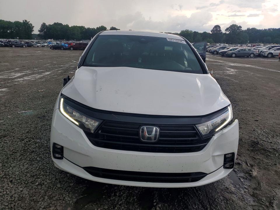 Photo 5 from auction – 2024 HONDA ODYSSEY with VIN 5FNRL6H74RB069050
