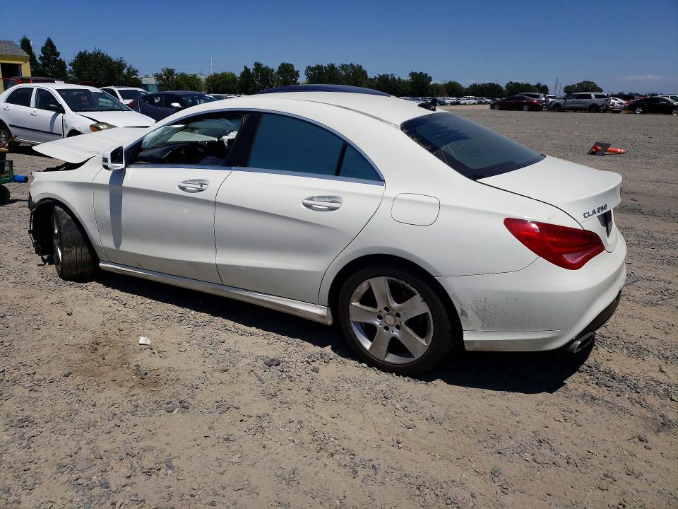 Photo 2 from auction – 2016 MERCEDES-BENZ CLA with VIN WDDSJ4EB3GN323999