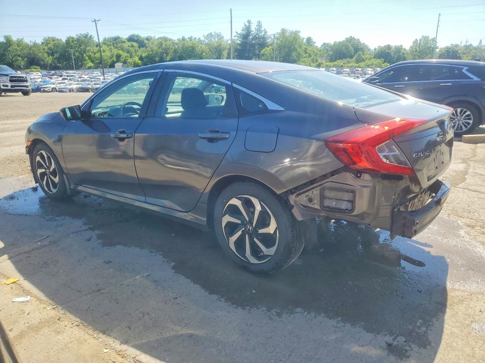 Photo 2 from auction – 2017 HONDA CIVIC with VIN 19XFC2F5XHE003250
