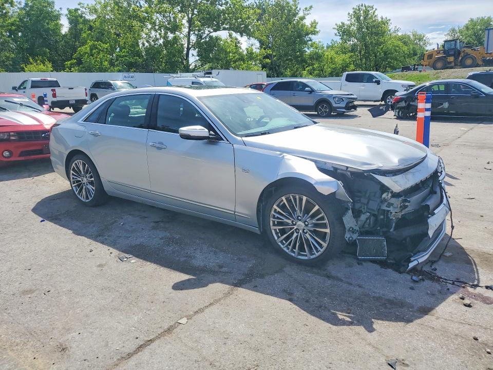 Photo 4 from auction – 2019 CADILLAC CT6 with VIN 1G6KJ5RJXKU133409