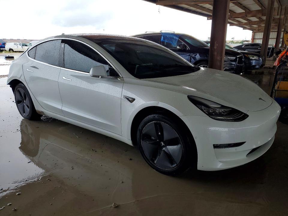 Photo 4 from auction – 2018 TESLA MODEL 3 with VIN 5YJ3E1EA3JF161774
