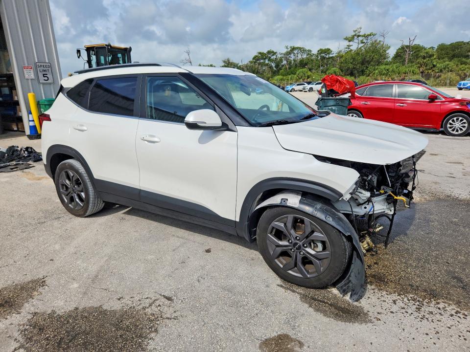 Photo 4 from auction – 2024 KIA SELTOS with VIN KNDEU2AA5R7589127