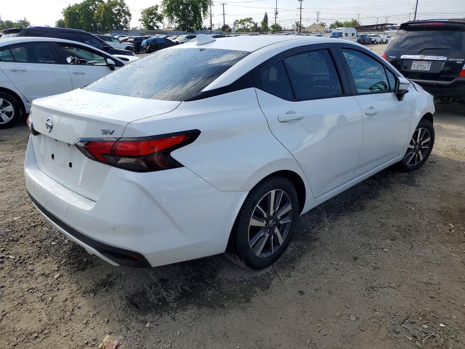 Photo 3 from auction – 2021 NISSAN VERSA with VIN 3N1CN8EV0ML879948