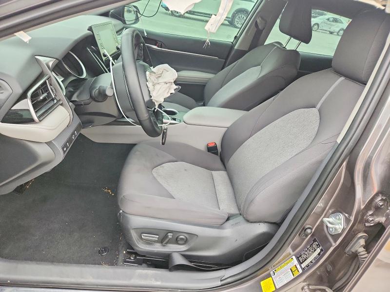 Photo 7 from auction – 2022 TOYOTA CAMRY with VIN 4T1C31AK5NU580271