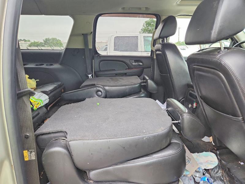 Photo 11 from auction – 2007 CHEVROLET SUBURBAN with VIN 1GNFC16067J178988