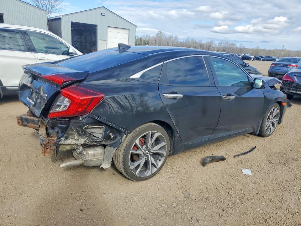 Photo 3 from auction – 2019 HONDA CIVIC with VIN 2HGFC1F97KH106085