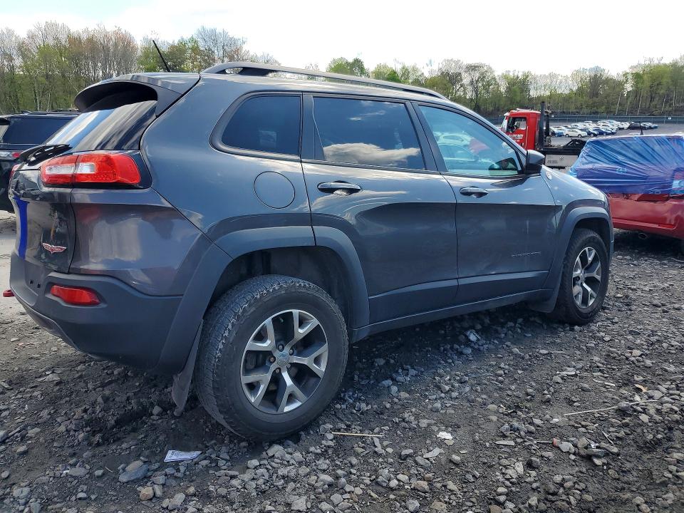 Photo 3 from auction – 2015 JEEP CHEROKEE with VIN 1C4PJMBS8FW501497
