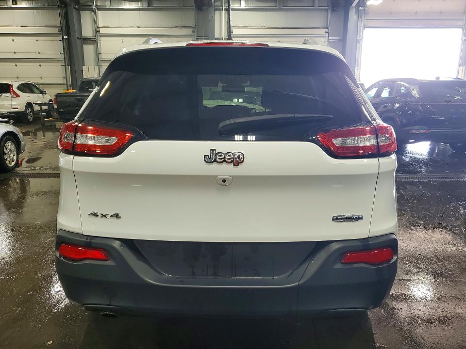 Photo 6 from auction – 2016 JEEP CHEROKEE with VIN 1C4PJMCB6GW109439