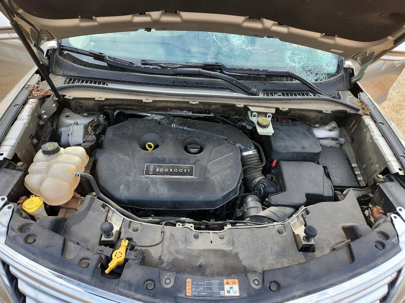 Photo 11 from auction – 2015 LINCOLN MKC with VIN 5LMCJ1A97FUJ11166