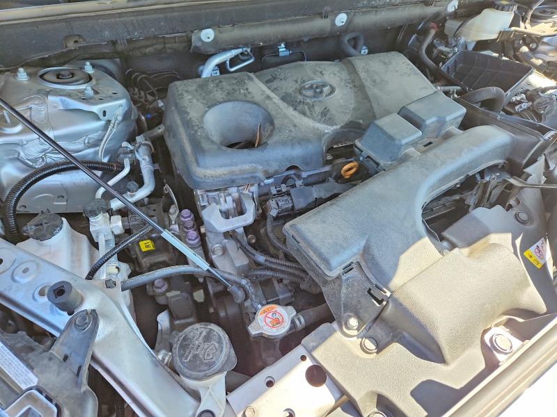 Photo 11 from auction – 2023 TOYOTA RAV4 with VIN 2T3F1RFV4PC359082