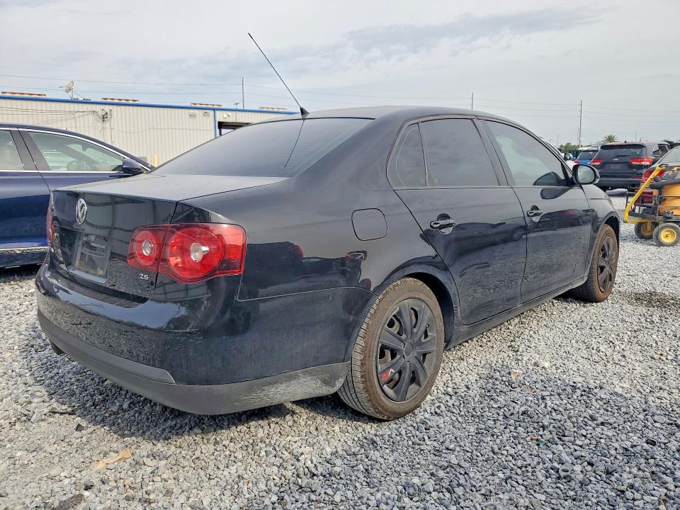 Photo 3 from auction – 2009 VOLKSWAGEN JETTA with VIN 3VWJZ71K09M143833
