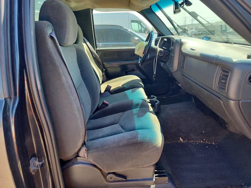 Photo 10 from auction – 2003 CHEVROLET SILVERADO with VIN 1GCHK24U03Z228151
