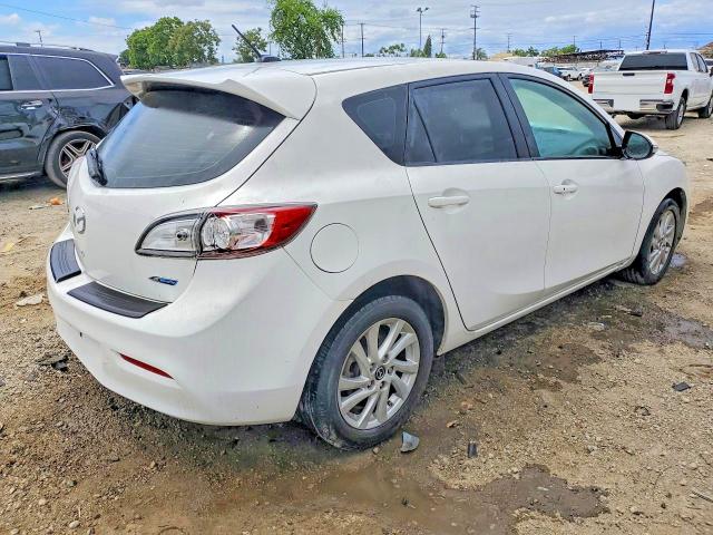 Photo 3 from auction – 2013 MAZDA 3 with VIN JM1BL1MP3D1778273