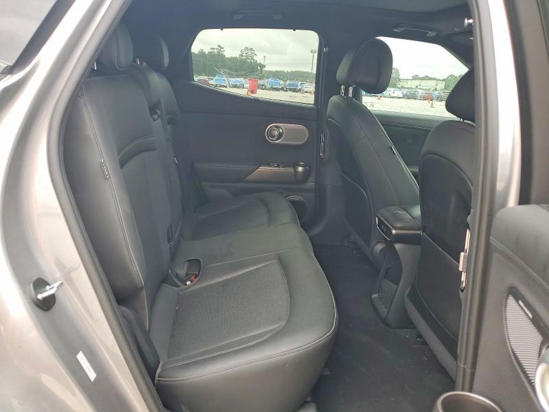 Photo 11 from auction – 2024 GENESIS GV60 with VIN KMUKCDSC6RU020514