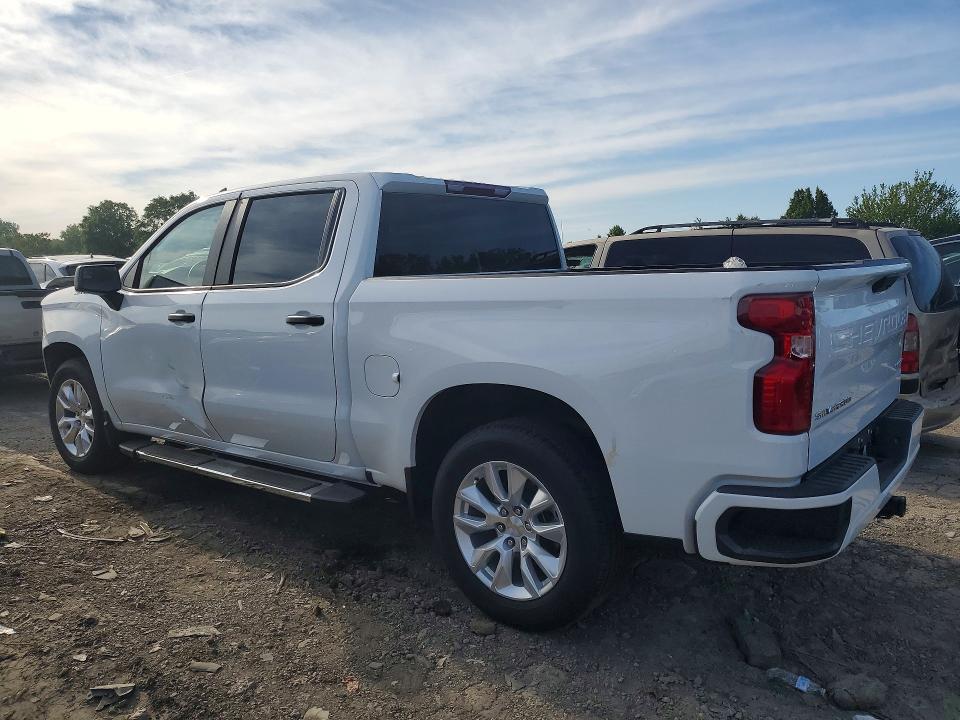 Photo 2 from auction – 2024 CHEVROLET SILVERADO with VIN 1GCPDBEK9RZ252038