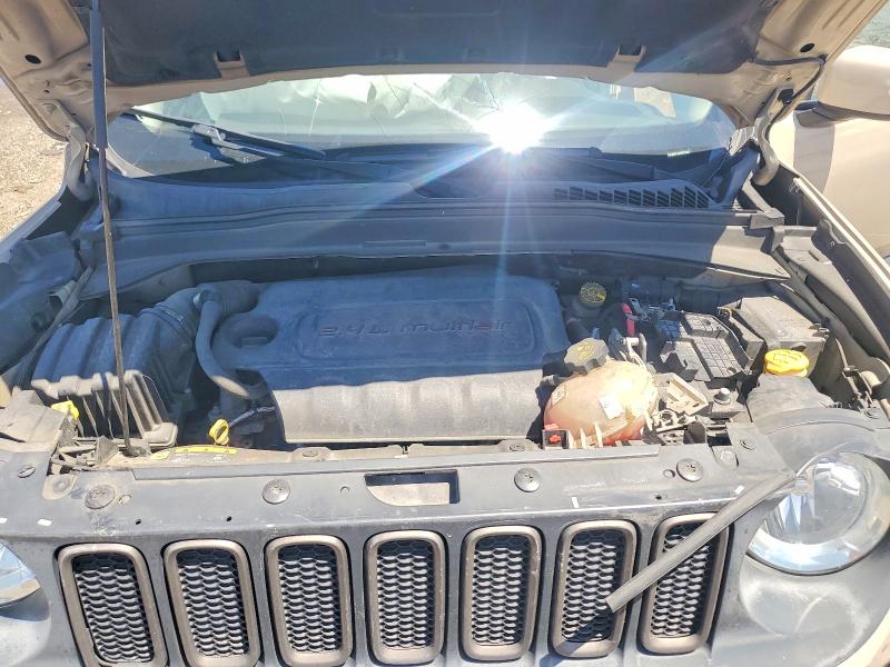 Photo 12 from auction – 2016 JEEP RENEGADE with VIN ZACCJBBT8GPD37050