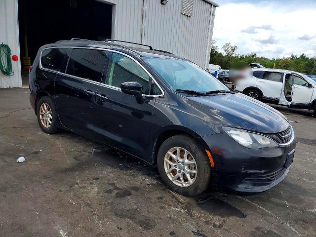 Photo 4 from auction – 2020 CHRYSLER VOYAGER with VIN 2C4RC1DG3LR181956