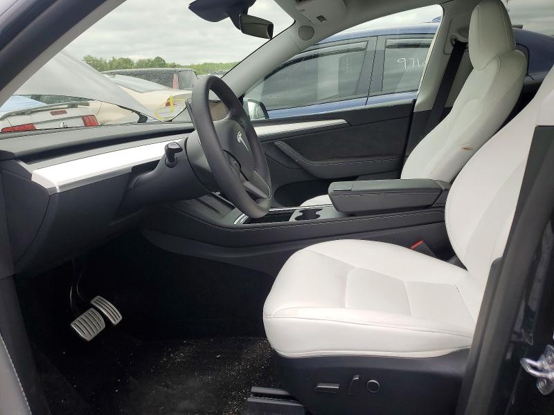 Photo 7 from auction – 2025 TESLA MODEL Y with VIN 7SAYGDEF9SA345664