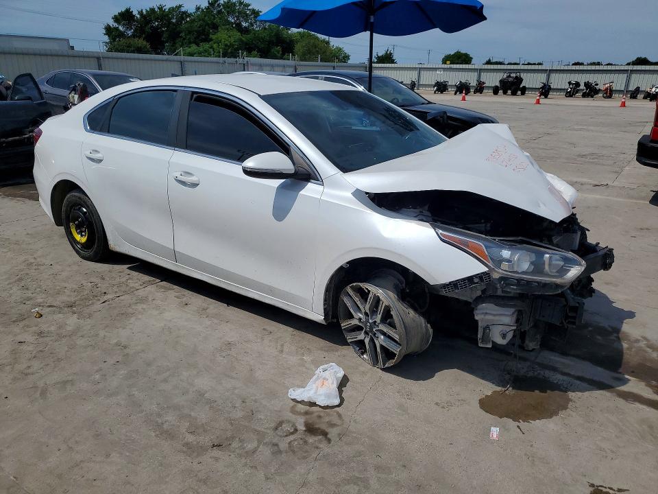 Photo 4 from auction – 2019 KIA FORTE with VIN 3KPF54AD2KE127038