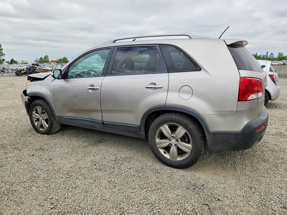 Photo 2 from auction – 2013 KIA SORENTO with VIN 5XYKU4A20DG395950