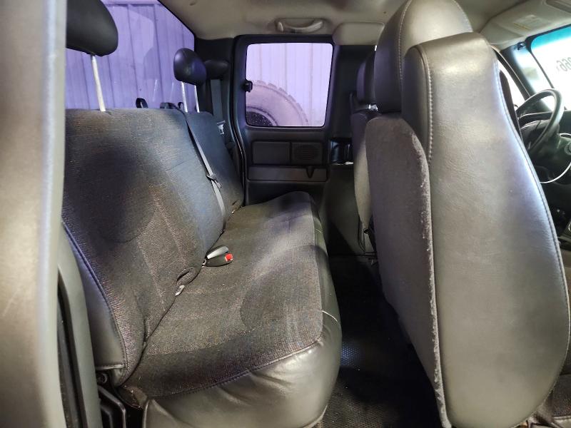 Photo 10 from auction – 2006 CHEVROLET SILVERADO with VIN 1GCEC19X96Z233222