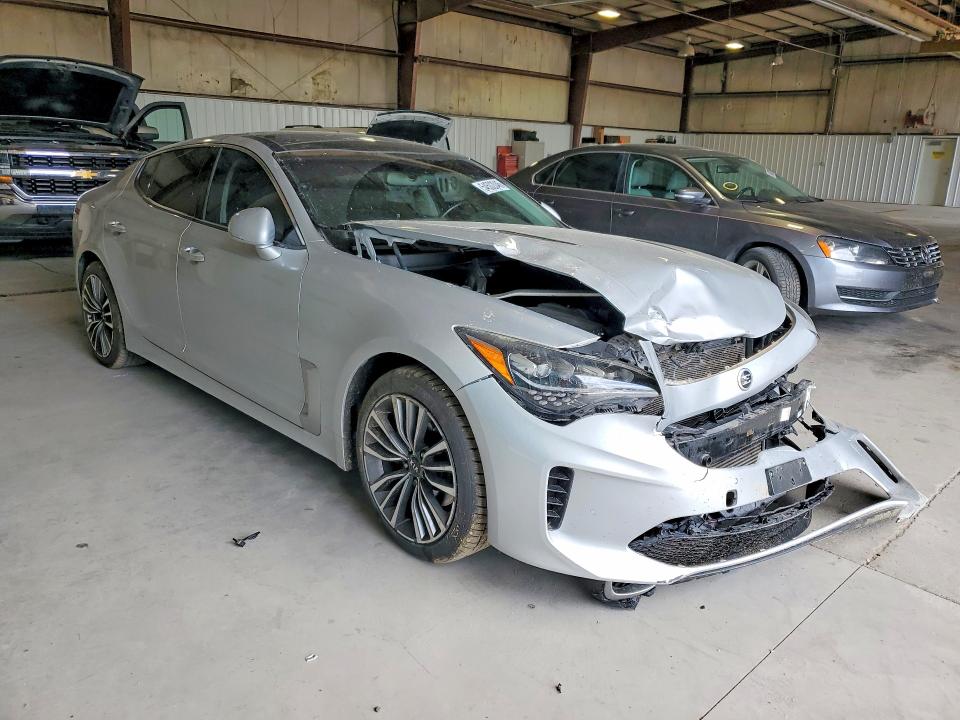 Photo 4 from auction – 2018 KIA STINGER with VIN KNAE25LA6J6015387