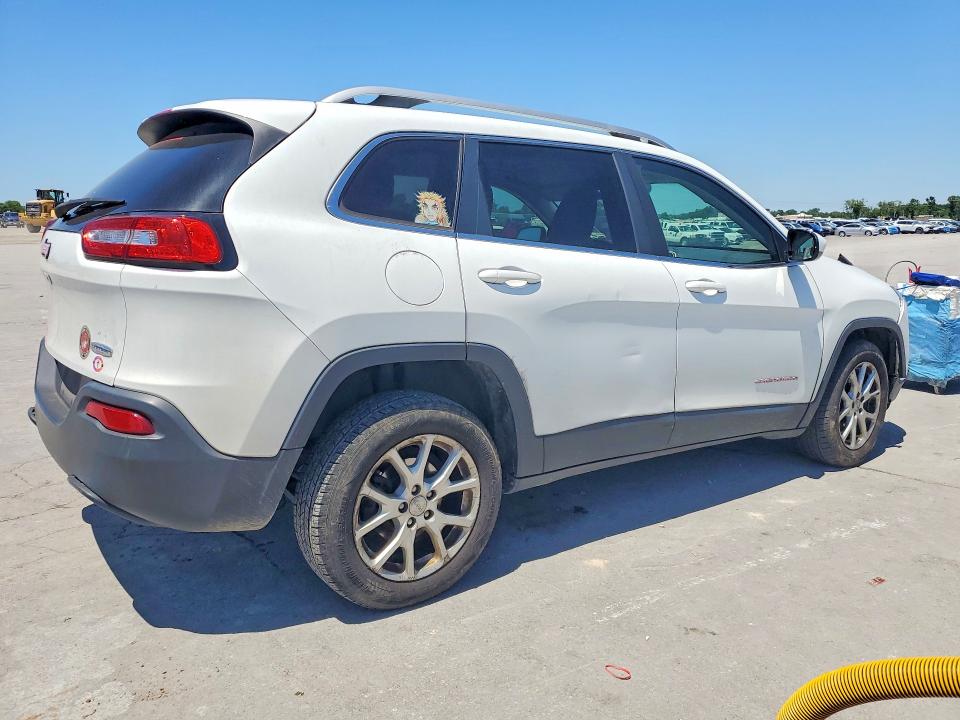 Photo 3 from auction – 2016 JEEP CHEROKEE with VIN 1C4PJLCB1GW206882