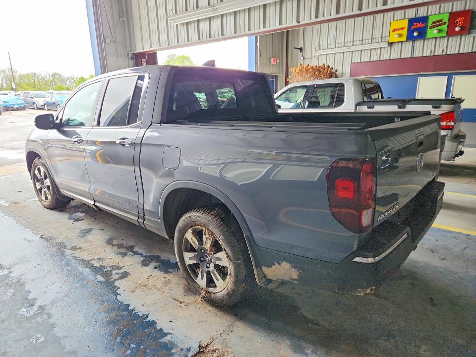 Photo 2 from auction – 2019 HONDA RIDGELINE with VIN 5FPYK3F7XKB035868