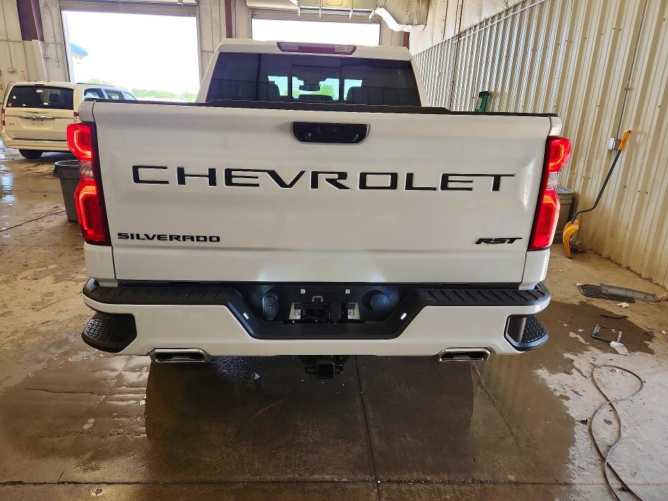 Photo 6 from auction – 2026 CHEVROLET SILVERADO with VIN 1GCUKEE89TZ123903