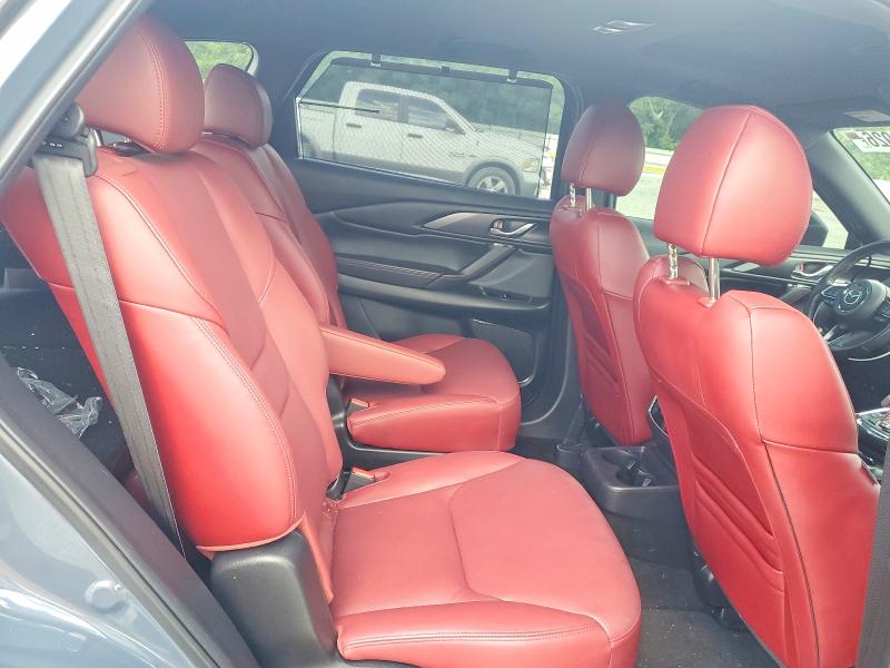Photo 11 from auction – 2022 MAZDA CX-9 with VIN JM3TCBDYXN0626363