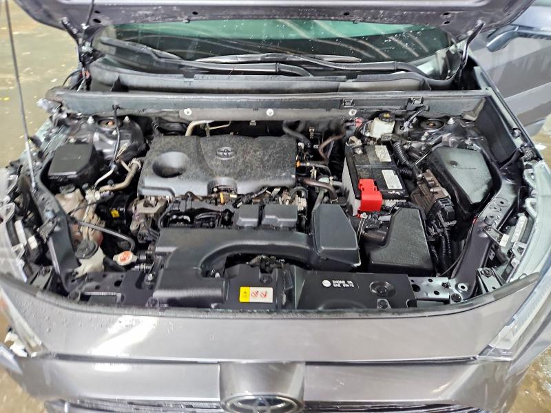 Photo 12 from auction – 2023 TOYOTA RAV4 with VIN 2T3P1RFV0PC367068