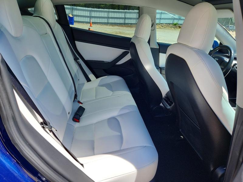 Photo 10 from auction – 2018 TESLA MODEL 3 with VIN 5YJ3E1EB8JF134689